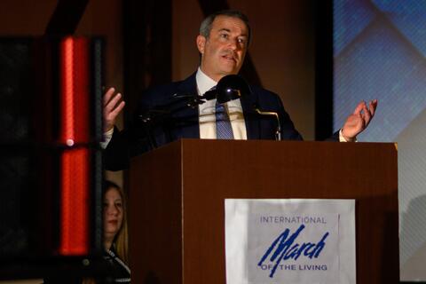 Le président de YU, rabbin Dr. Ari Berman, prononçant le discours principal à la Marche Internationale de la Vie